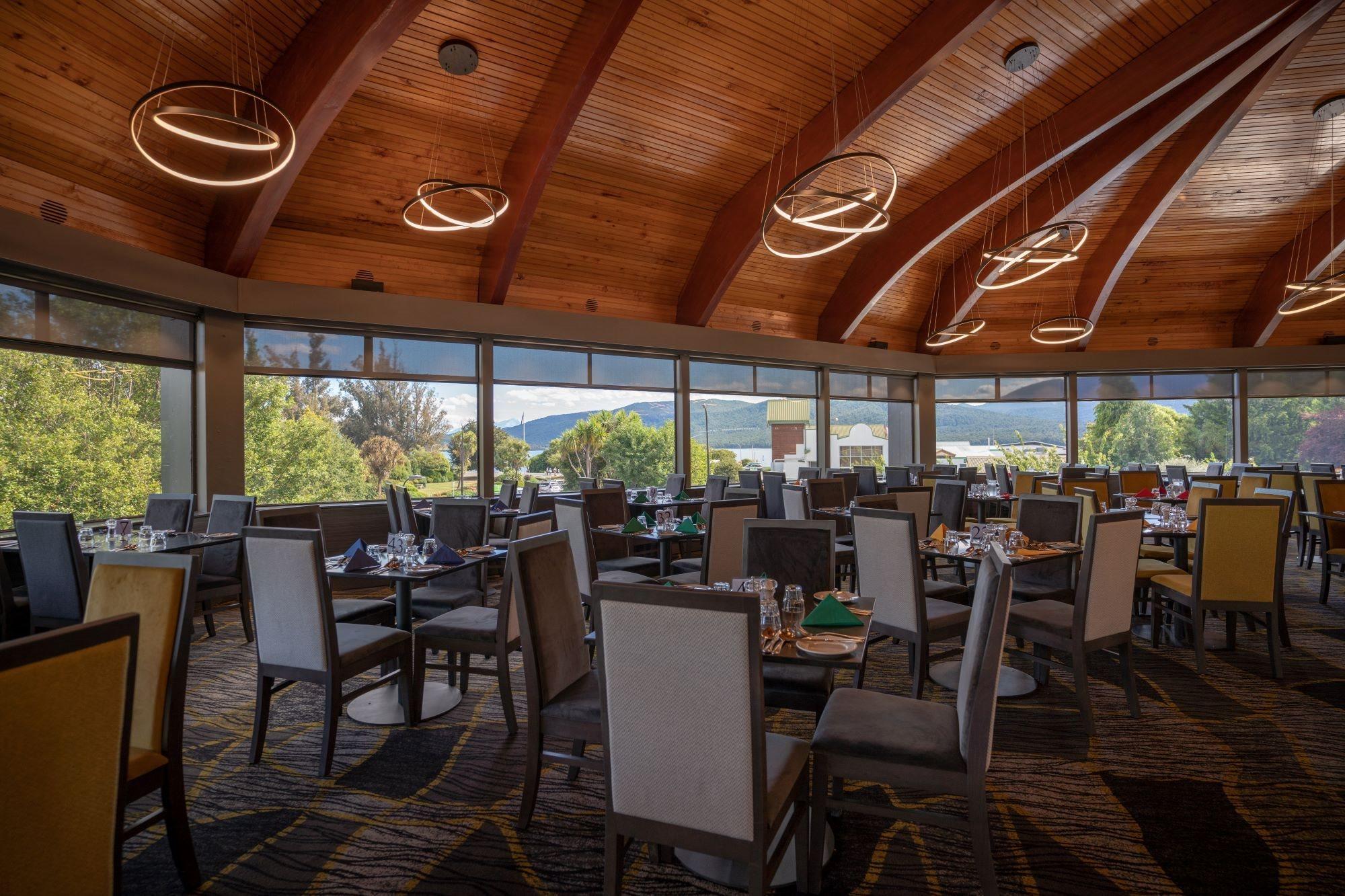 Distinction Luxmore Hotel Te Anau Extérieur photo