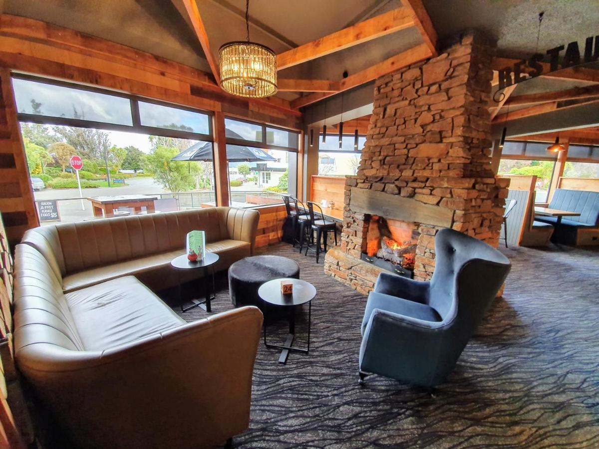 Distinction Luxmore Hotel Te Anau Extérieur photo