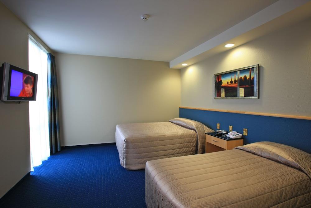 Distinction Luxmore Hotel Te Anau Extérieur photo