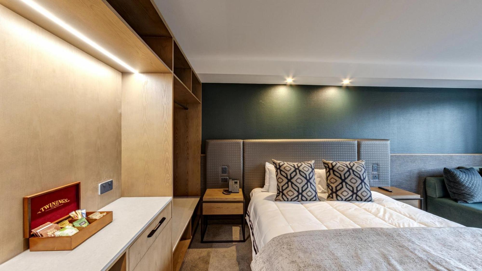 Distinction Luxmore Hotel Te Anau Extérieur photo