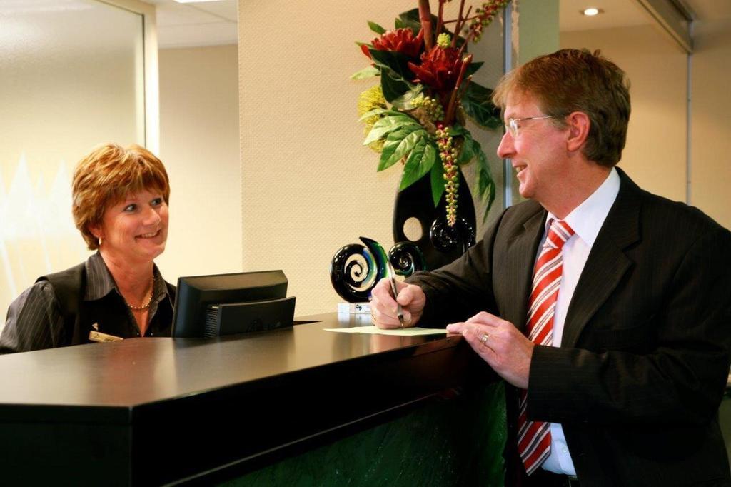 Distinction Luxmore Hotel Te Anau Extérieur photo